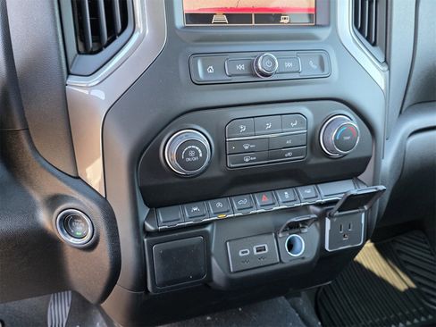 New 2026 Chevrolet Silverado 1500 Custom image 18