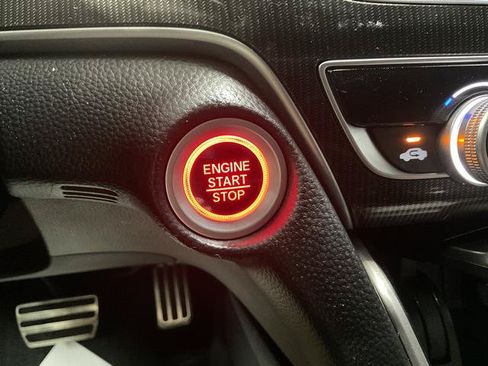 Used 2020 Honda Accord Sport image 22
