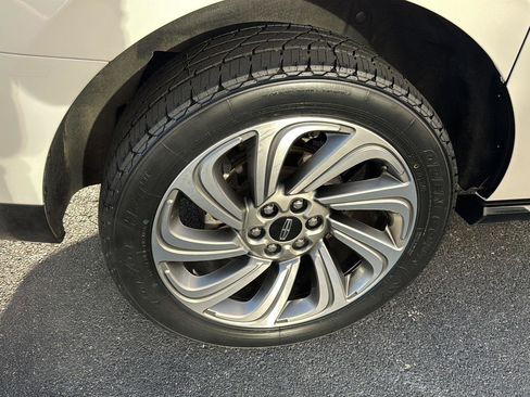 Used 2022 Lincoln Navigator L Reserve image 35