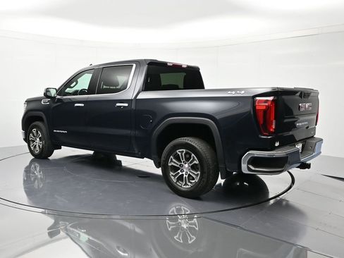 Certified 2025 GMC Sierra 1500 SLT image 7