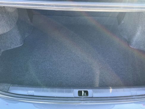 Used 2018 Subaru Impreza 2.0i image 23