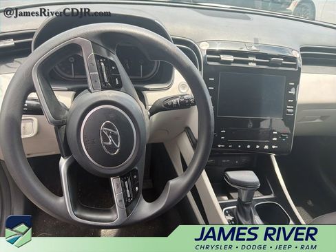 Used 2024 Hyundai Tucson SEL AWD/4WD image 9
