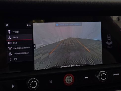 New 2025 Porsche Macan image 29