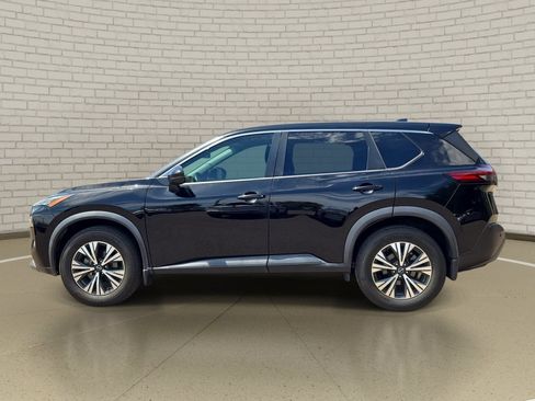 Used 2022 Nissan Rogue SV FWD image 8
