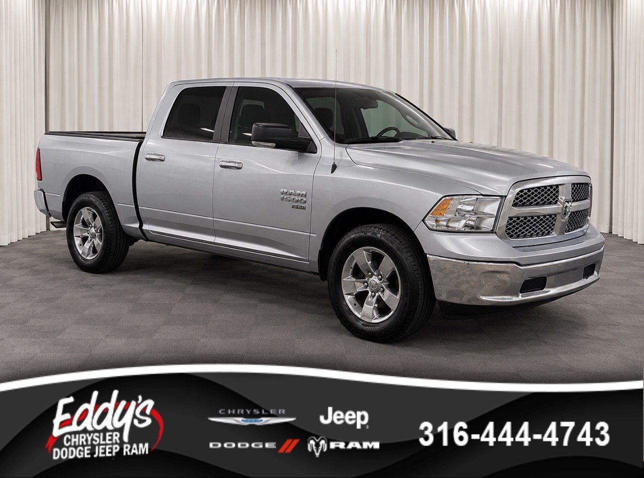 Used 2019 RAM 1500 Classic SLT w/ Luxury Group AWD/4WD image 1