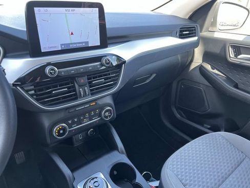Certified 2020 Ford Escape SE AWD/4WD image 30