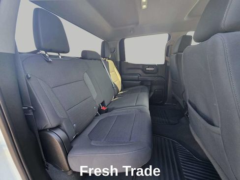 Used 2021 Chevrolet Silverado 1500 LT AWD/4WD image 7