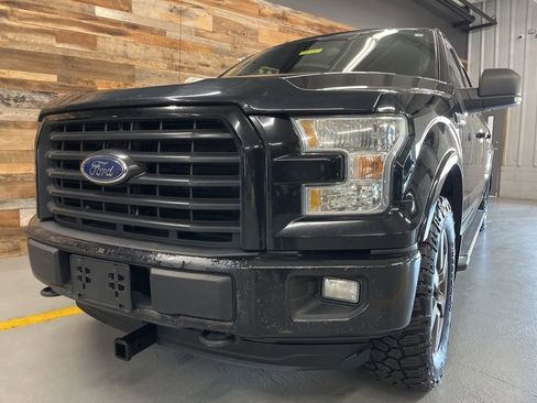 Used 2016 Ford F150 XLT w/ Equipment Group 302A Luxury AWD/4WD image 11