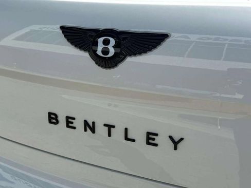 Used 2025 Bentley Flying Spur Speed image 25