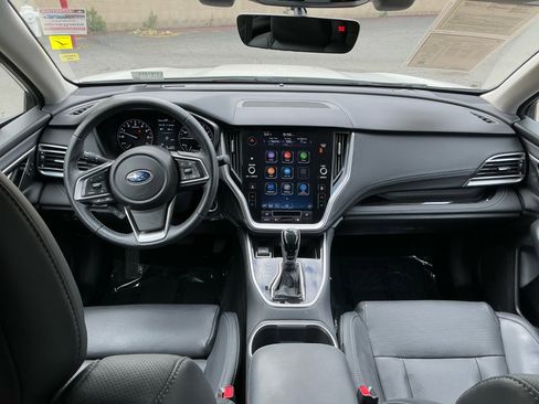 Used 2020 Subaru Outback Limited image 17