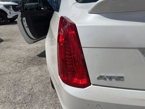 Used 2016 Cadillac ATS V w/ Luxury Package RWD image 17