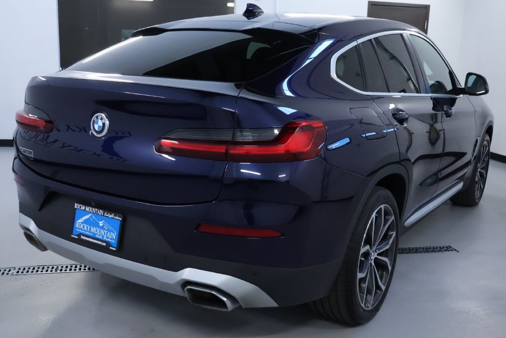Used 2022 BMW X4 xDrive30i AWD/4WD image 8