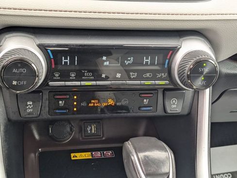 Used 2024 Toyota RAV4 Limited w/ Advanced Technology Package image 20