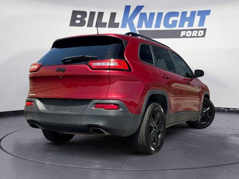 Used 2017 Jeep Cherokee High Altitude FWD image 5