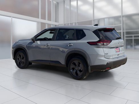 New 2026 Nissan Rogue SV w/ Cold Weather Package FWD image 4
