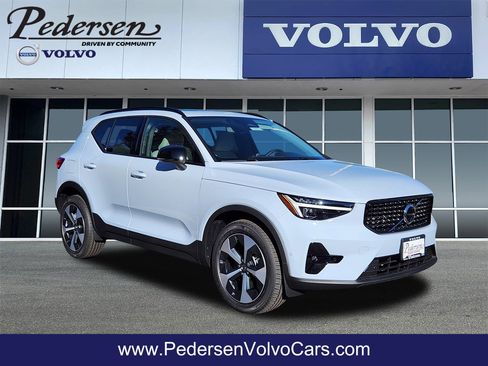 New 2026 Volvo XC40 B5 Plus w/ Protection Package Premier image 1