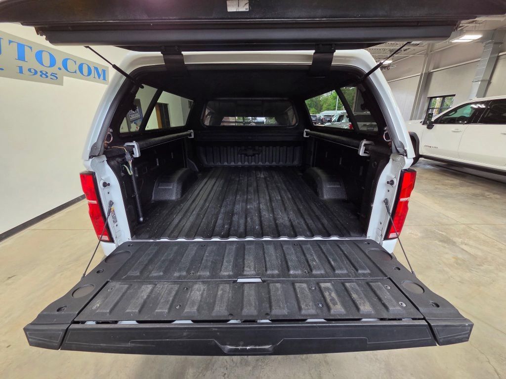 Used 2025 Chevrolet Silverado 2500 LT w/ Trail Boss Package AWD/4WD image 9
