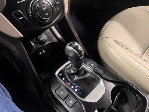 Used 2017 Hyundai Santa Fe Sport w/ 2.4L Tech Package 04 image 28