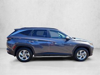 Used 2023 Hyundai Tucson SEL video 4