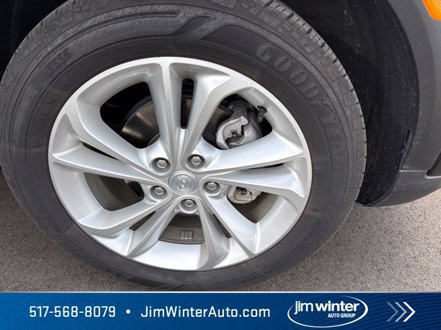 Used 2023 Buick Encore GX Preferred w/ Cold Weather Comfort Package AWD/4WD image 5