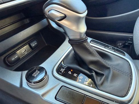 Used 2021 Kia Seltos S image 23