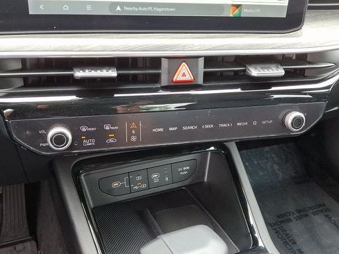 Certified 2025 Kia K5 EX FWD image 16