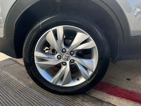 Used 2025 Buick Encore GX Preferred image 9