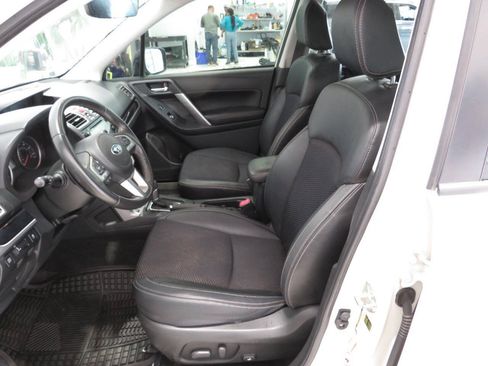 Used 2018 Subaru Forester 2.5i Premium AWD/4WD image 12