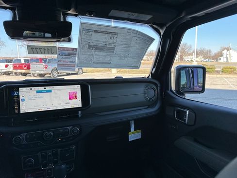 New 2026 Jeep Gladiator Mojave image 53