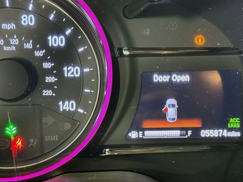 Used 2019 Honda HR-V EX image 17