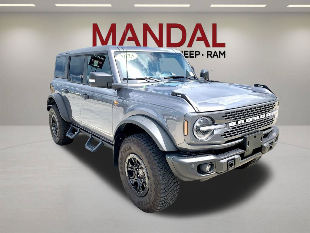 Used 2023 Ford Bronco Badlands AWD/4WD image 4