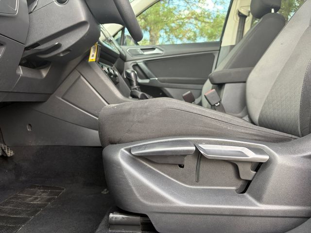 Used 2018 Volkswagen Tiguan S w/ 3rd Row Seat Package AWD/4WD image 14