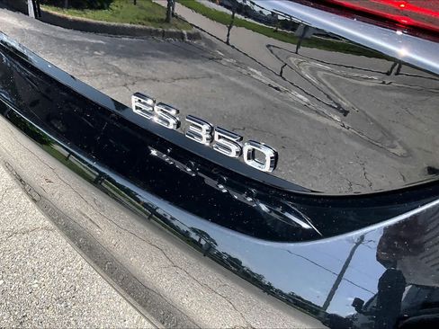 Used 2024 Lexus ES 350 w/ Technology Package FWD image 10