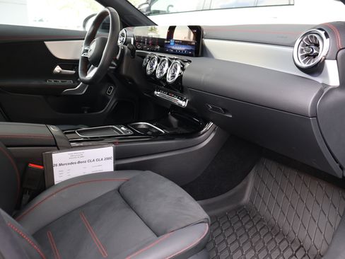 Used 2026 Mercedes-Benz CLA 250 image 27