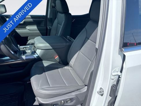 New 2026 Chevrolet Silverado 1500 LTZ w/ LTZ Premium Package AWD/4WD image 11