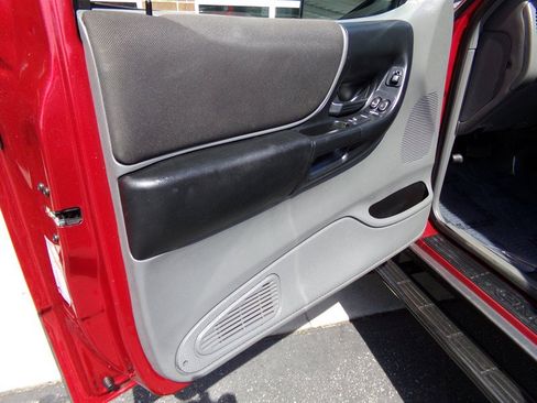 Used 2006 Ford Ranger XLT AWD/4WD image 46