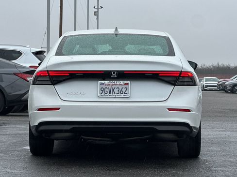 Used 2023 Honda Accord EX image 5