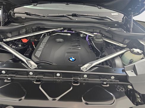 New 2026 BMW X5 xDrive40i w/ M Sport Package image 32