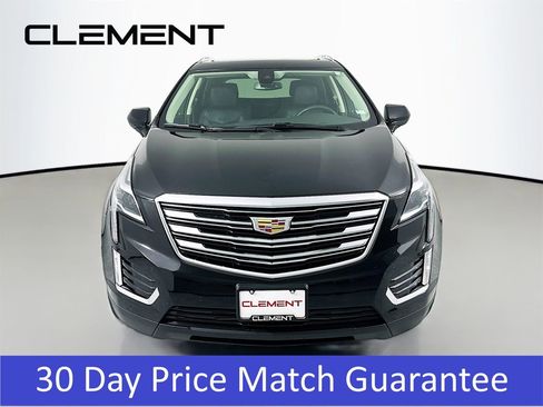 Used 2017 Cadillac XT5 Premium Luxury image 2