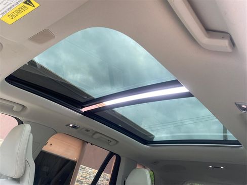 Used 2016 Volvo XC90 T6 Inscription w/ Vision Package AWD/4WD image 32