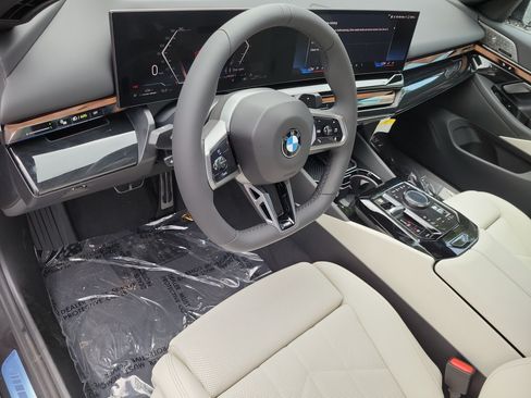 New 2027 BMW 540i xDrive w/ M Sport Package AWD/4WD image 13