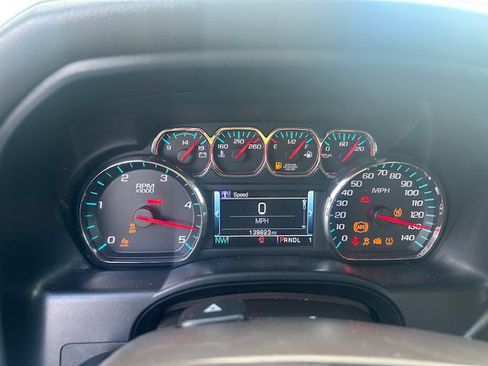Used 2019 GMC Sierra 2500 SLT w/ Duramax Plus Package AWD/4WD image 22