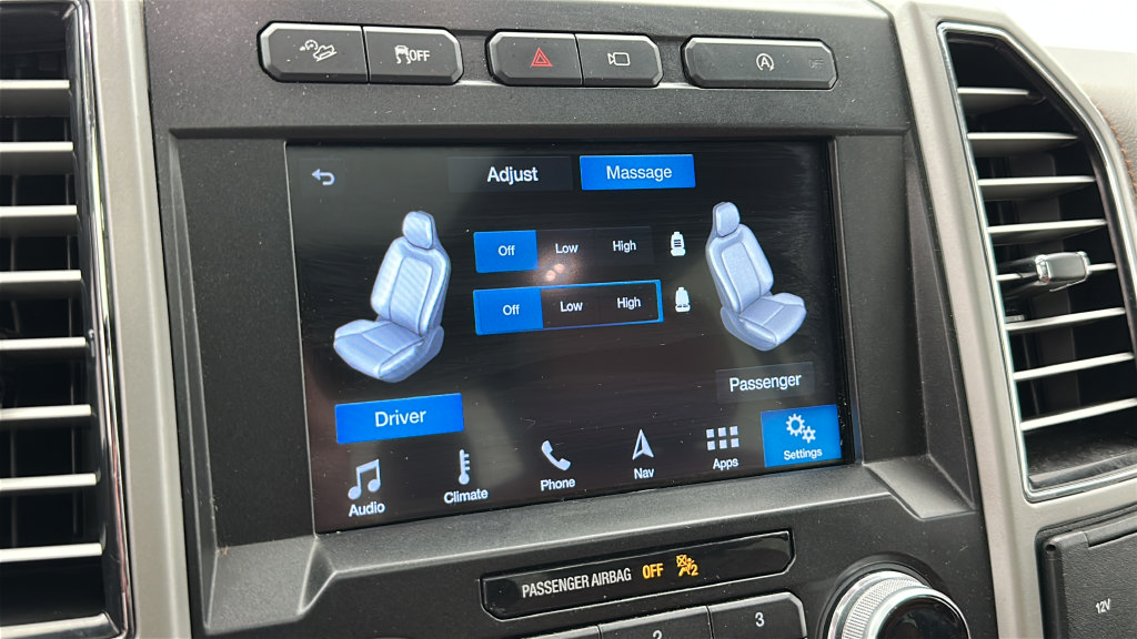 Used 2018 Ford F150 King Ranch w/ Equipment Group 601A Luxury AWD/4WD image 21