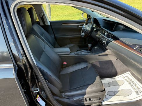 Used 2014 Lexus ES 350 image 24