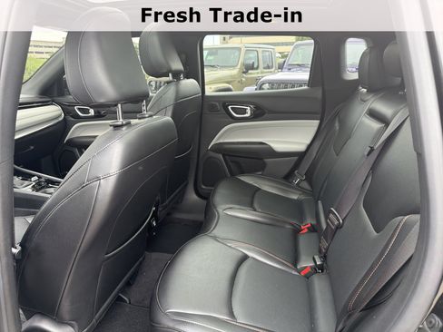 Certified 2023 Jeep Compass Limited w/ Sun and Sound Group AWD/4WD image 19