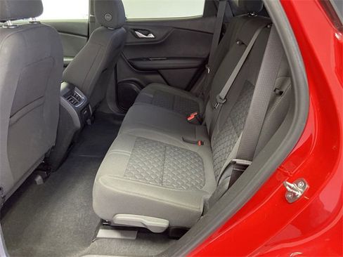 Used 2022 Chevrolet Blazer LT image 30
