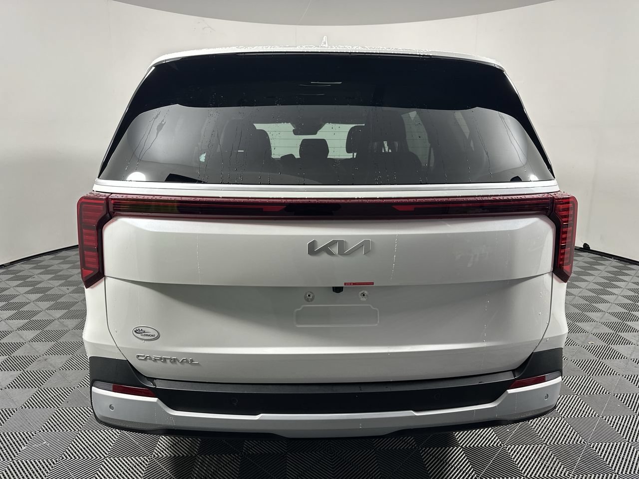 Certified 2026 Kia Carnival FWD image 20