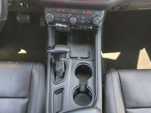 Certified 2025 Dodge Durango GT AWD/4WD image 23