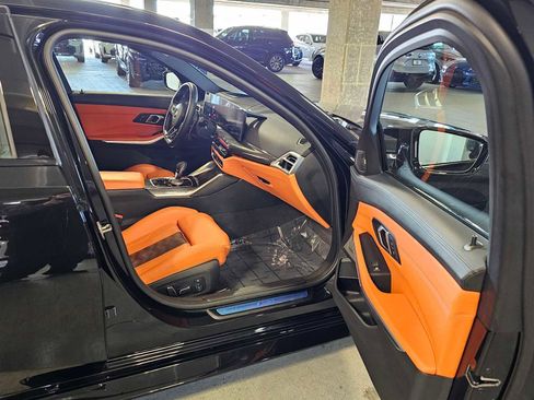 Used 2025 BMW M3 Competition image 32