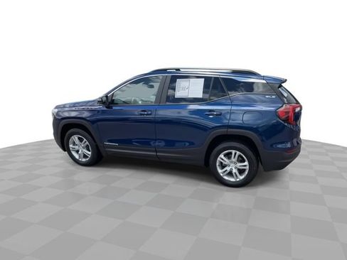 Certified 2023 GMC Terrain SLE w/ Driver Convenience Package AWD/4WD image 5